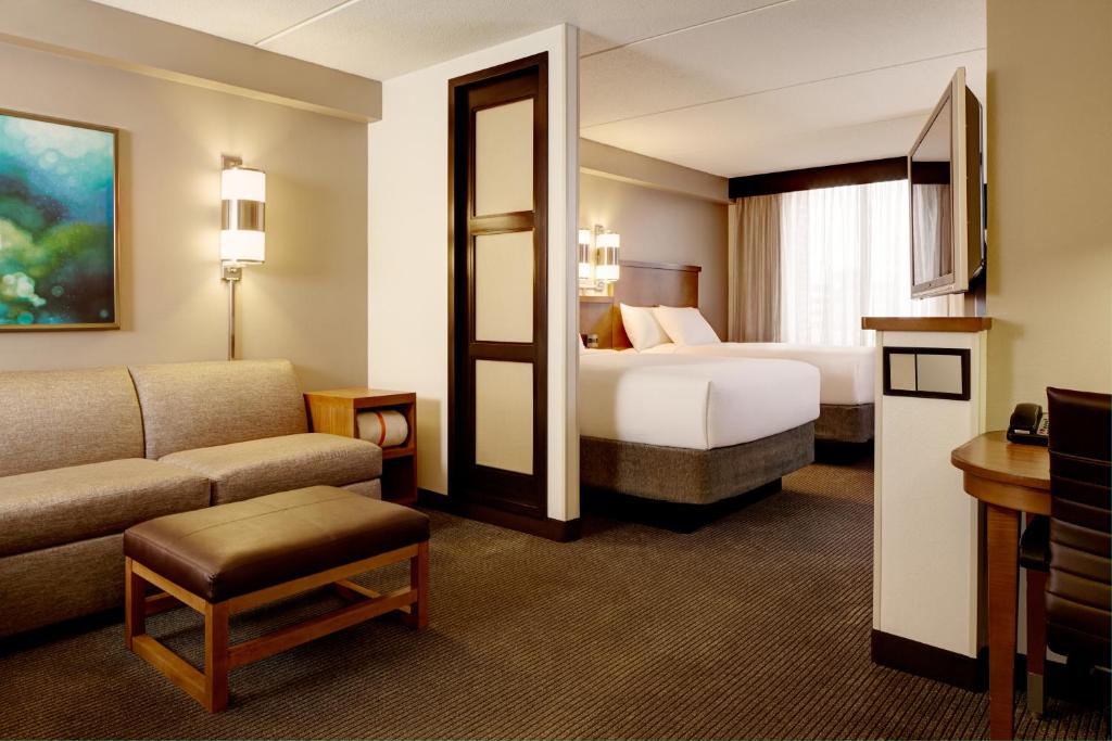 Room image 5